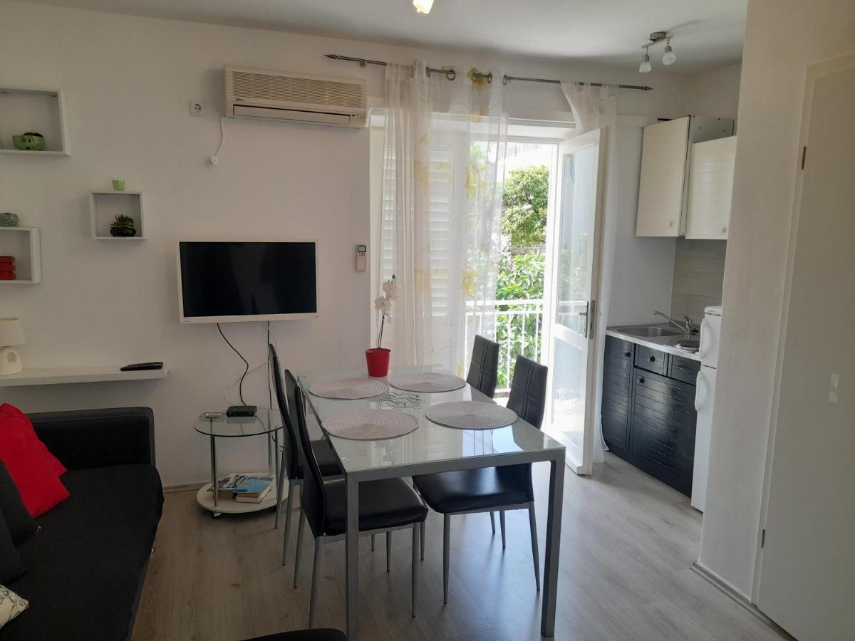 Apartment Roky Хвар Екстериор снимка